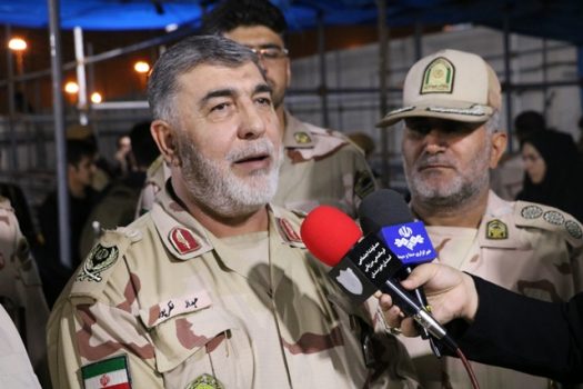 رهایی صدها پرنده زینتی از دست قاچاقچیان توسط دریابانان آبادان رهایی صدها پرنده زینتی از دست قاچاقچیان توسط دریابانان آبادان