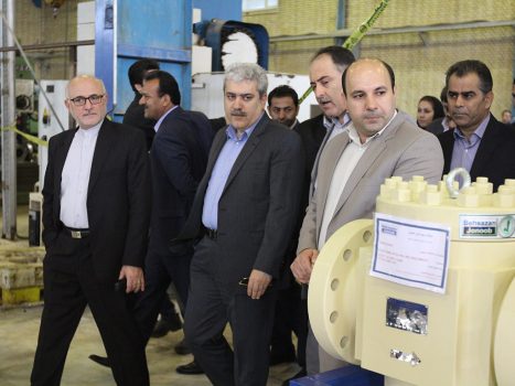 بازدید معاون رییس جمهور و رئیس بنیاد ملی نخبگان از شهرک صنعتی شماره دو اهواز بازدید معاون رییس جمهور و رئیس بنیاد ملی نخبگان از شهرک صنعتی شماره دو اهواز