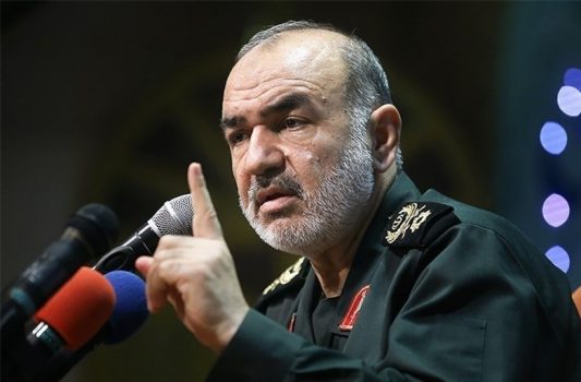 هر دشمنی به مرزهای ایران تعرض کند، نابود خواهد شد هر دشمنی به مرزهای ایران تعرض کند، نابود خواهد شد