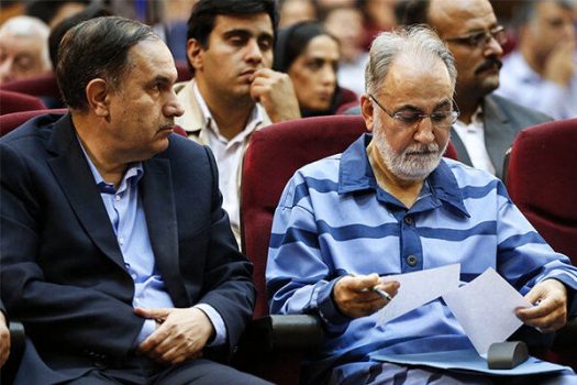 محمد علی نجفی توسط خانواده میترا استاد بخشید شد محمد علی نجفی توسط خانواده میترا استاد بخشید شد