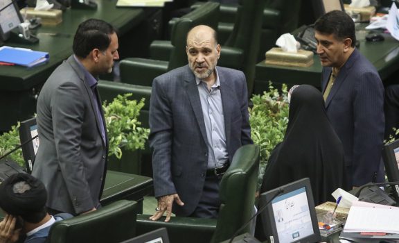 مخالفت «رئیسی» با بازداشت دو نماینده مخالفت «رئیسی» با بازداشت دو نماینده