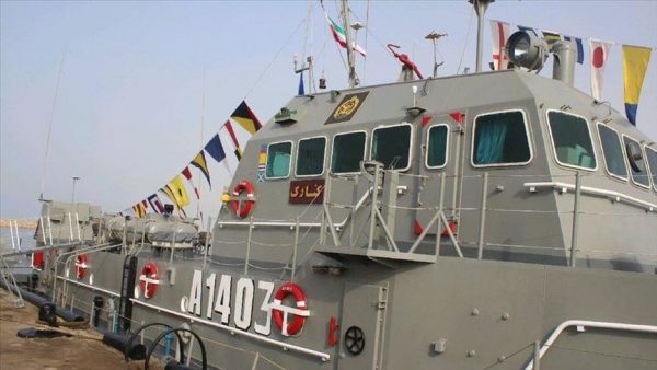 شلیک اشتباه ناو جماران به ناوچه ایرانی در خلیج فارس شلیک اشتباه ناو جماران به ناوچه ایرانی در خلیج فارس