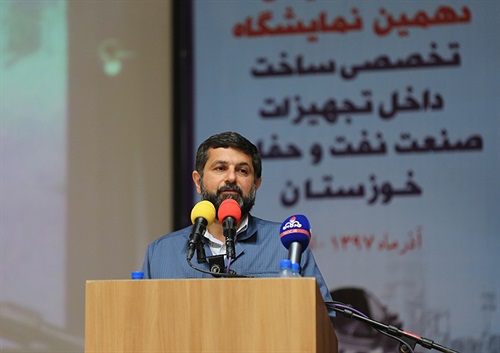 نمایشگاه بین المللی نفت باید در خوزستان برگزار شود نه در تهران