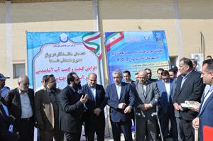 اجرای ۳۵ پروژه آب و فاضلاب در آبادان و خرمشهر