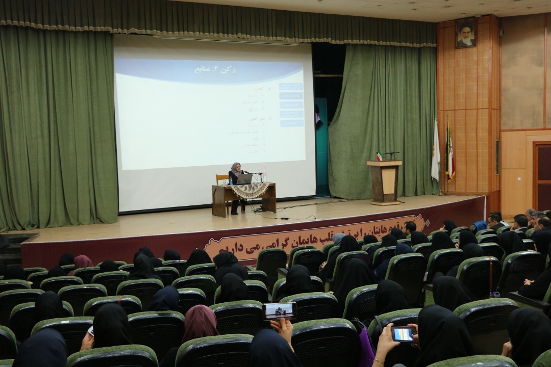 دوره آموزشی خدمات کتابخانه ای برای کودکان و نوجوانان در خوزستان