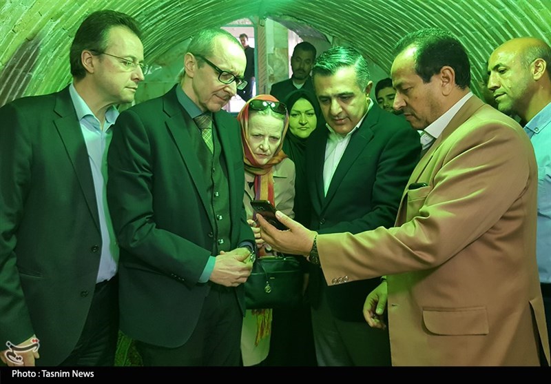 بازدید سفیر اتریش از “مقبره ‌دانیال نبی(ع) و معبد‌ ‌زیگورات چغازنبیل