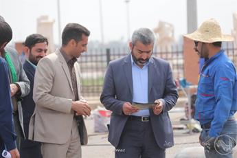 بازدید رئیس شورای اسلامی شهر اهواز از اولین سمپوزیوم مجسمه های فلزی وپارک هنر اهواز
