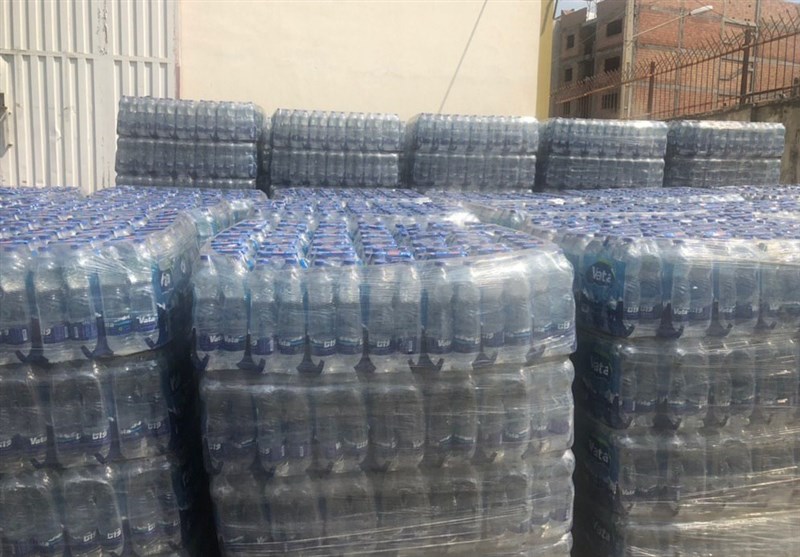 اهدای ۲۰ هزار بطری آب آشامیدنی توسط پتروشیمی مارون به سیل زدگان خوزستانی