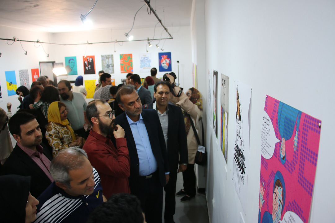 آغاز به کار نمایشگاه آثار طراحان زن گرافیک ایران و ترکیه در خوزستان
