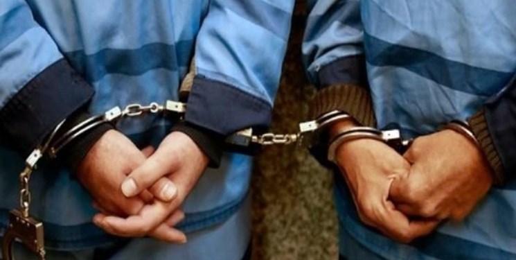 دستگیری ۲ سارق محتویات خودرو با ۱۷ فقره سرقت در اهواز