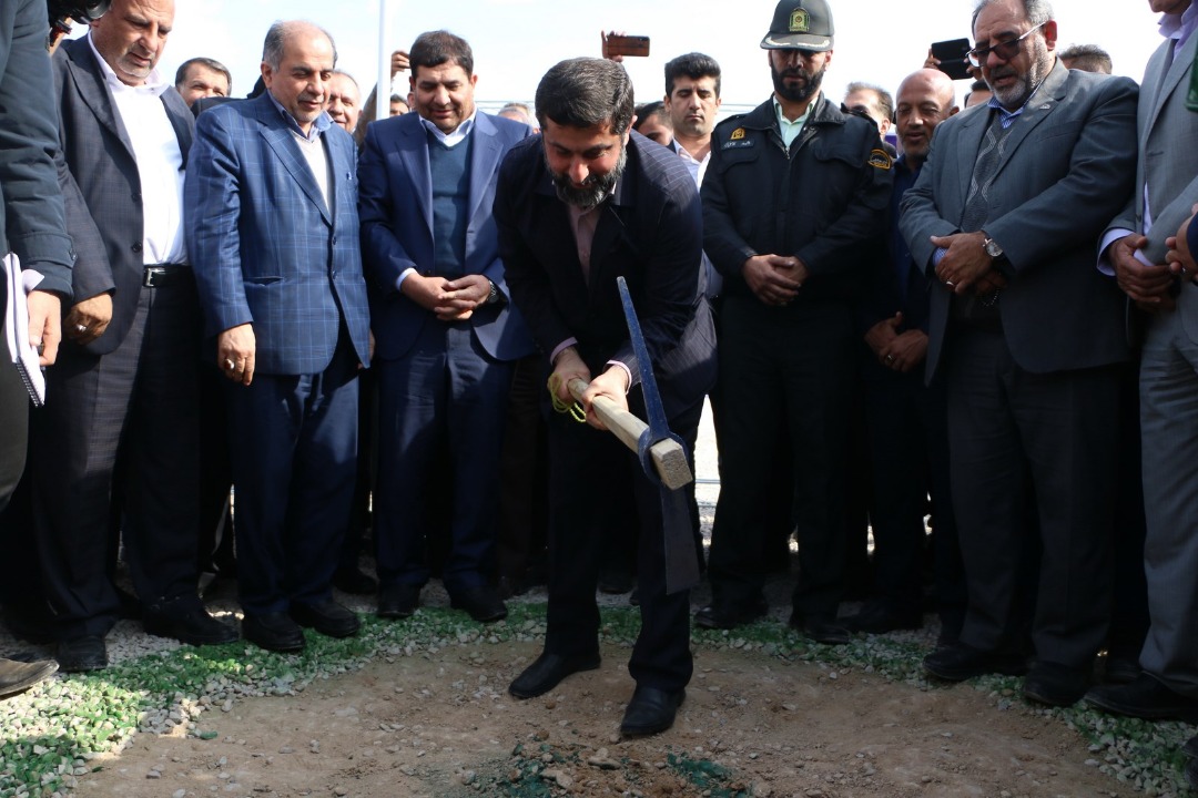 عملیات ساخت کارخانه تولید کاغذ هدیه مقام معظم رهبری به مردم خوزستان کلید خورد