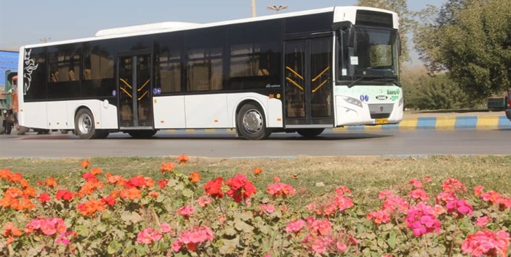 تفاهمنامه بازسازی ۱۵۰ دستگاه اتوبوس ناوگان اهواز به امضا رسید