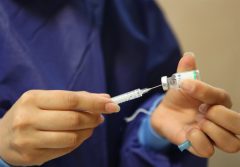 بیش از ۴ هزار دوز واکسن کرونا در دزفول تزریق شده است