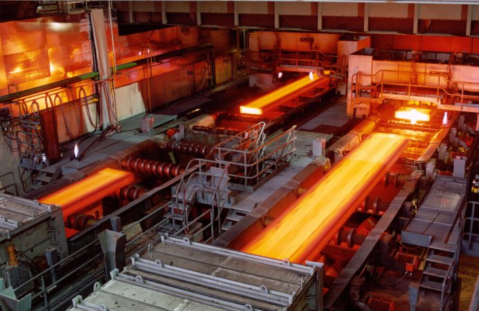 شرکت فولاد خوزستان در مسیر توسعه و تکمیل زنجیره فولاد است