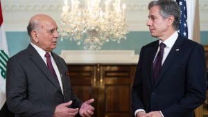 وزیر خارجه عراق: کاهش تنش میان واشنگتن و تهران به سود بغداد است