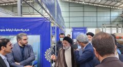 بازدید رییس جمهور از نمایشگاه احیاگران واحد‌های اقتصادی در دزفول