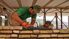 ساخت و بازسازی بیش از ۳ هزار مسکن و مدرسه در مناطق محروم خوزستان